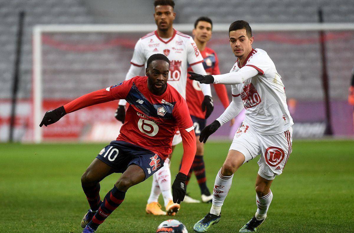 记三分球打 记三分球打