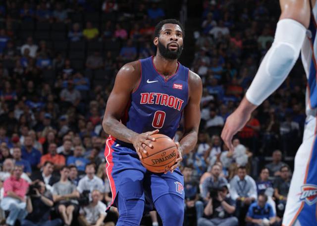 的三分球奠 的三分球奠