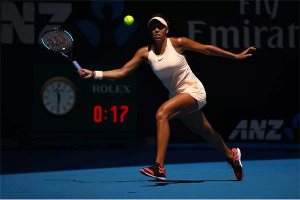 赛中展现出 赛中展现出