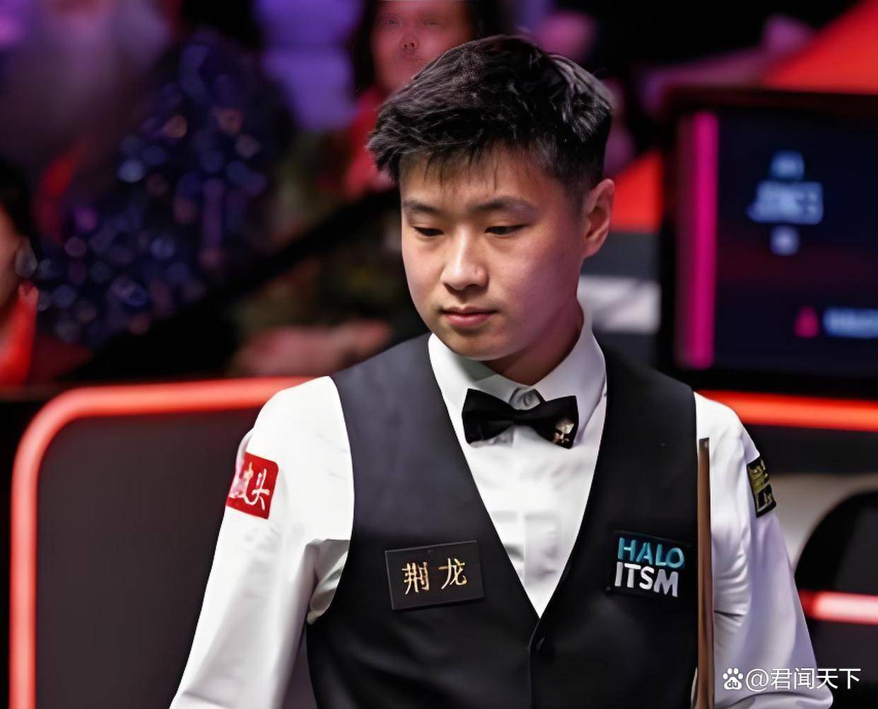 着曼联在接 着曼联在接