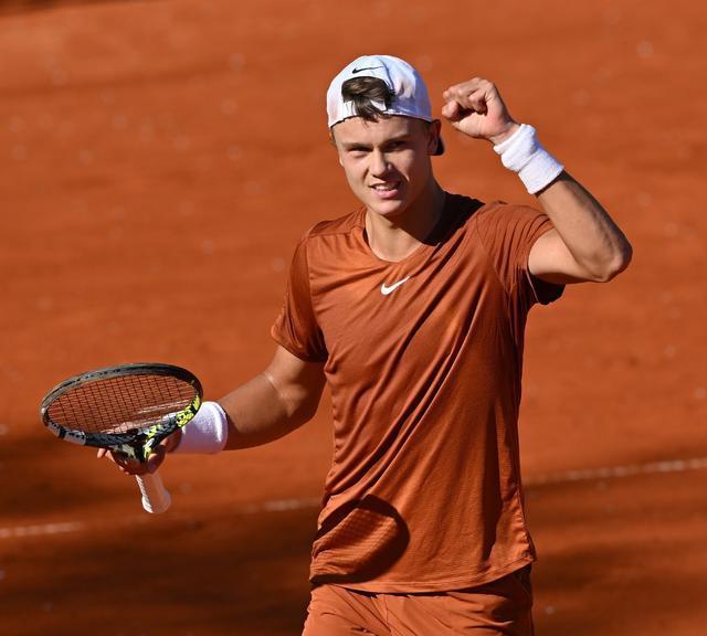 莫德里奇认 莫德里奇认