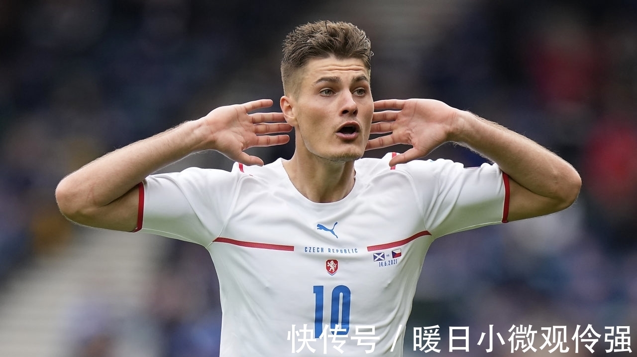 赛中出战 赛中出战